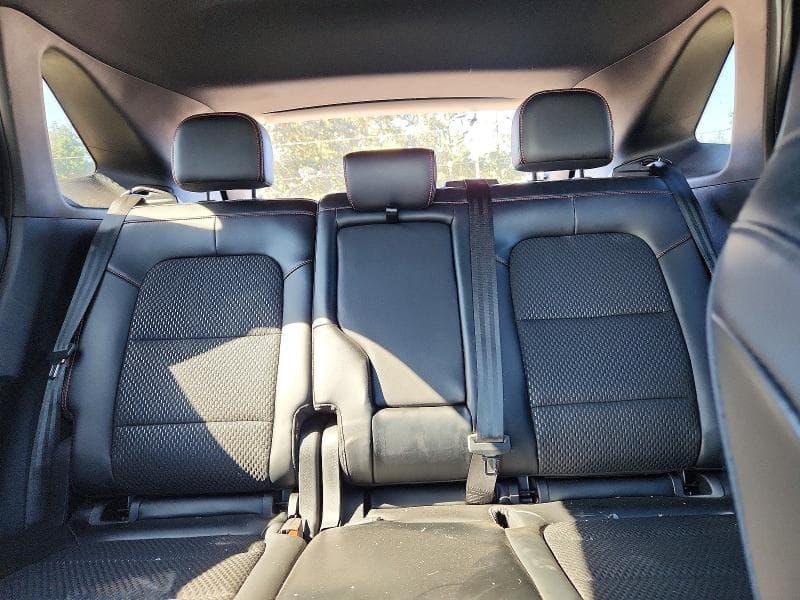 2024 FORD ESCAPE ST LINE 10