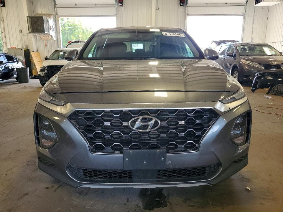 2019 HYUNDAI SANTA FE SE 5