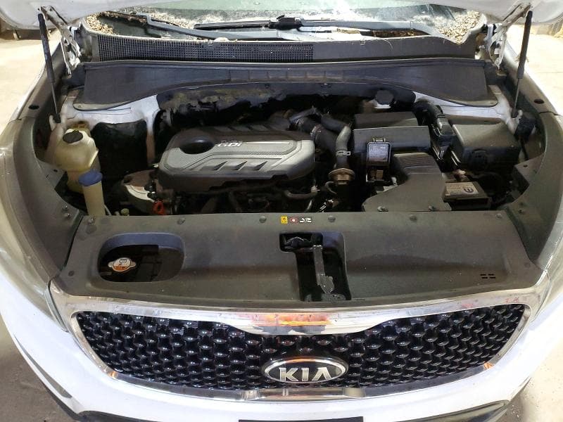 2017 KIA SORENTO EX 12