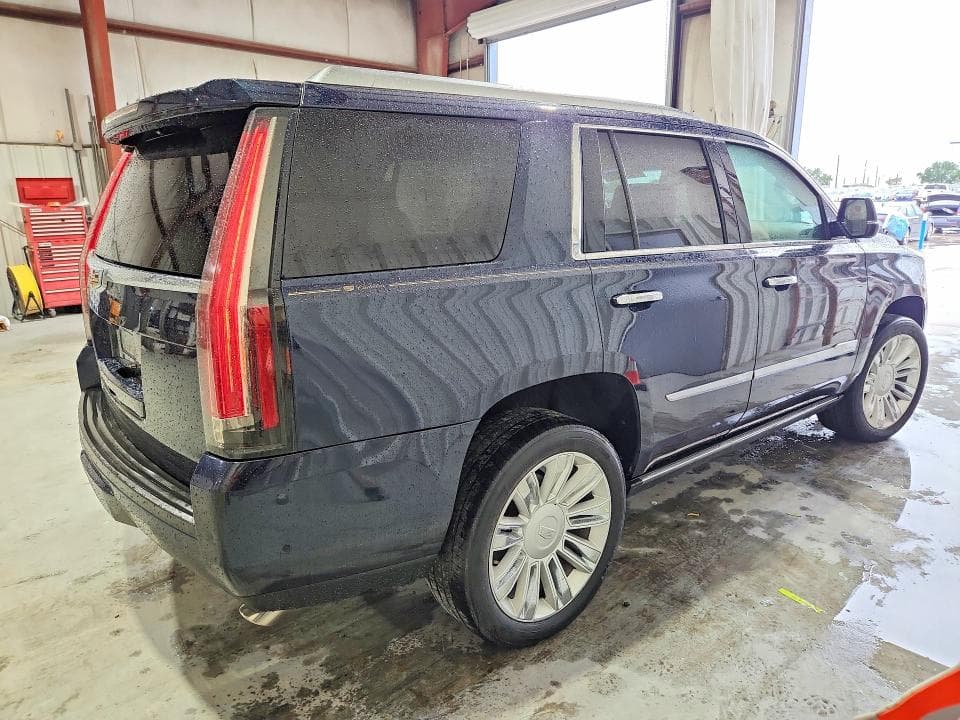 2018 CADILLAC ESCALADE PLATINUM 3