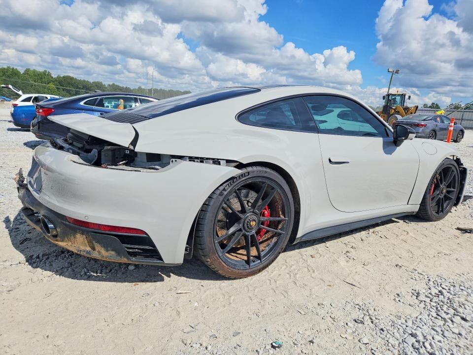 2022 PORSCHE 911 CARRERA S 3