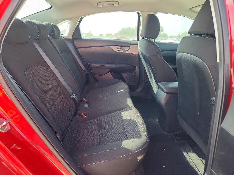 2020 KIA FORTE LXS 10