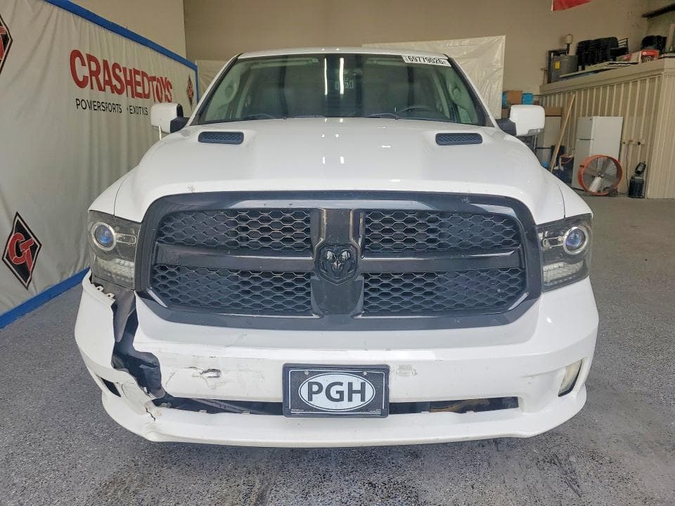 2017 RAM 1500 SPORT 5