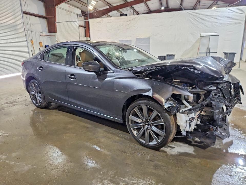 2019 MAZDA 6 TOURING 4