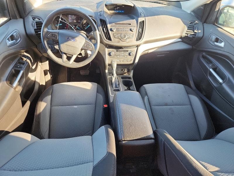 2017 FORD ESCAPE SE 8