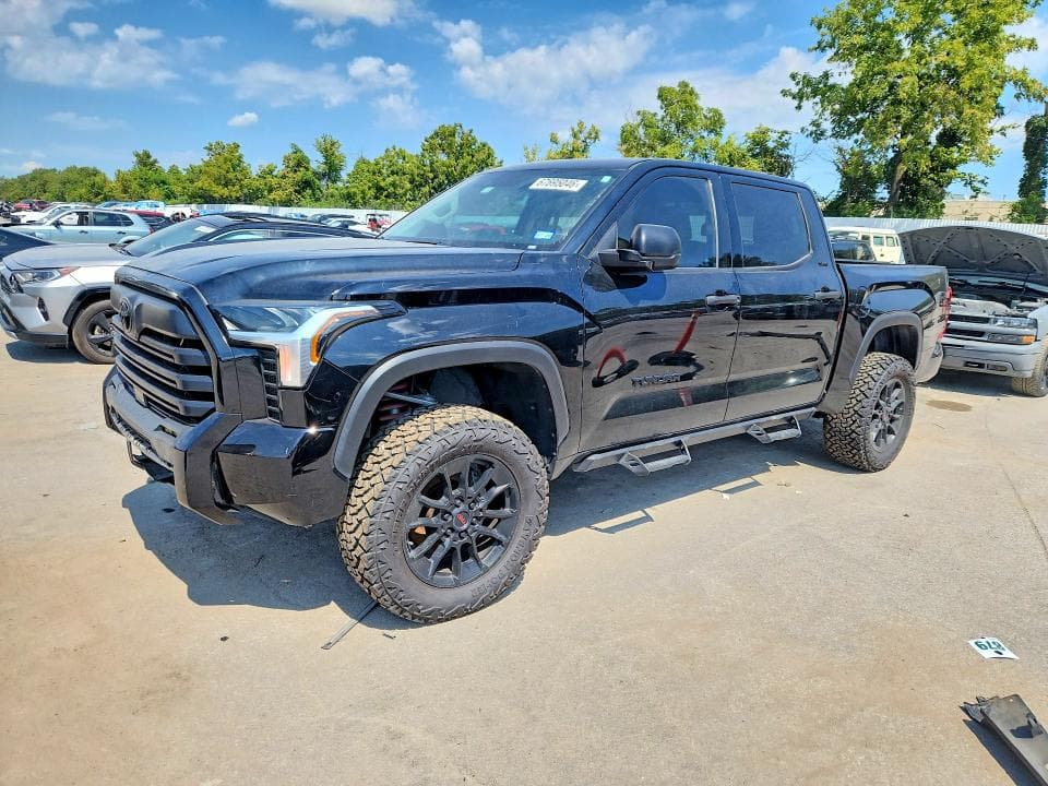 2024 TOYOTA TUNDRA SR5 - 1