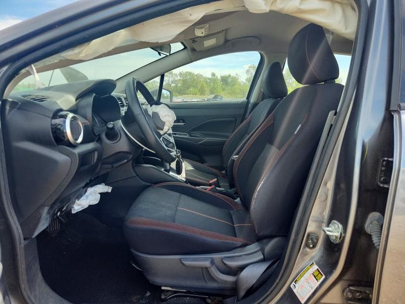 2022 NISSAN VERSA SR 7