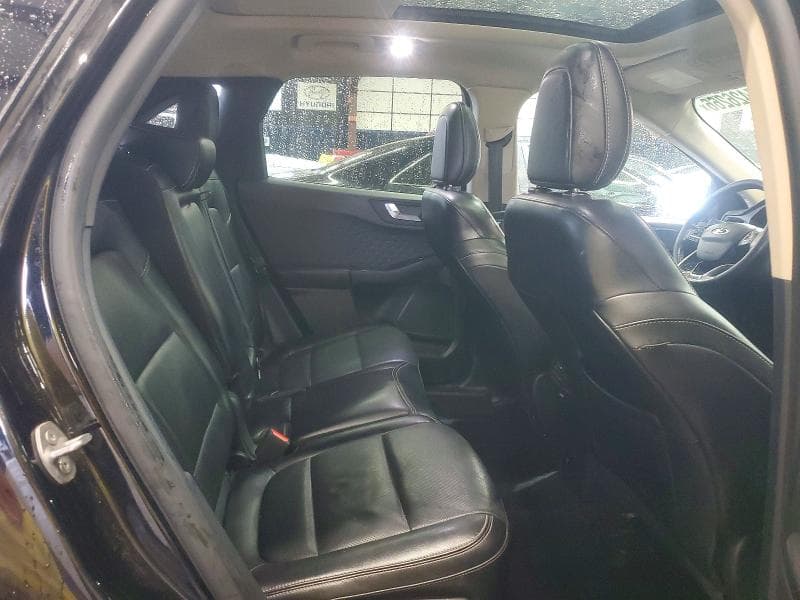 2020 FORD ESCAPE TITANIUM 11