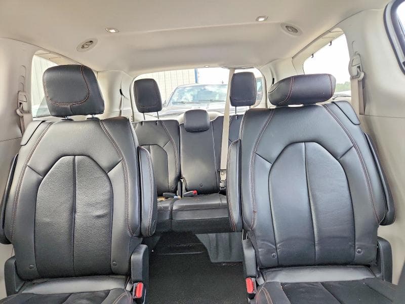 2017 CHRYSLER PACIFICA TOURING L 10