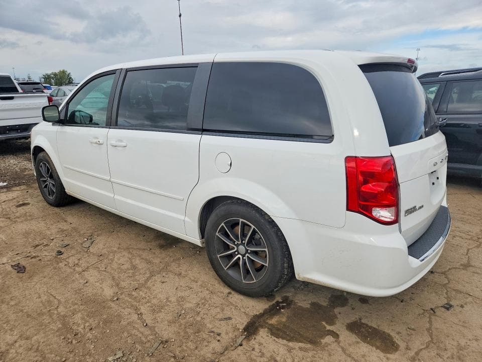 2017 DODGE GRAND CARAVAN GT 2