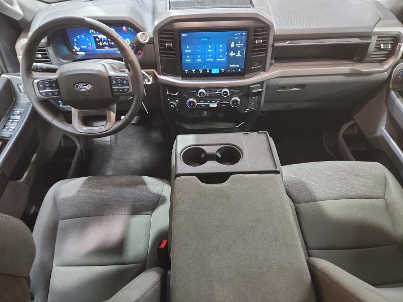 2025 FORD F150 XLT 8