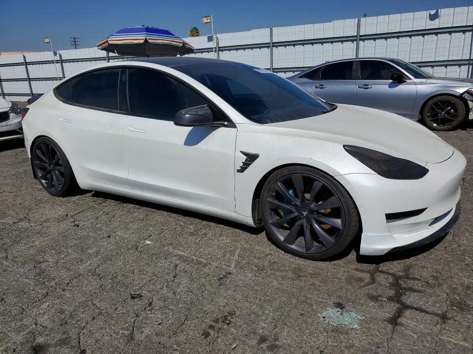 2020 TESLA MODEL 3 4