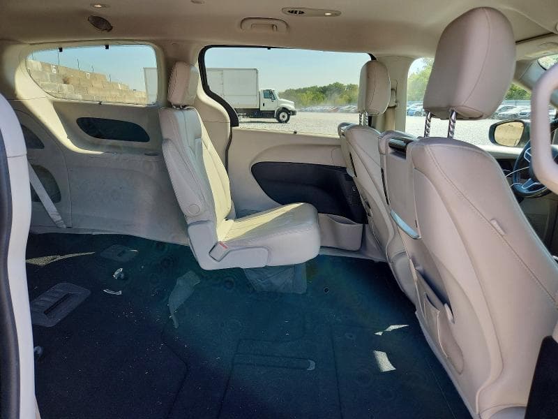 2018 CHRYSLER PACIFICA TOURING L PLUS 11