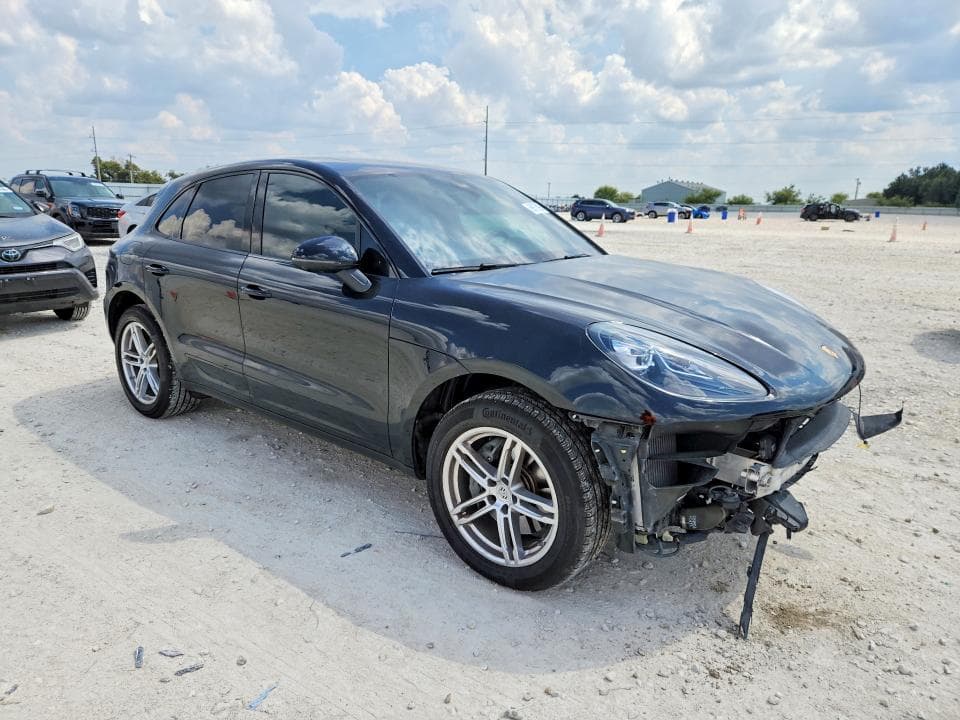 2021 PORSCHE MACAN S 4