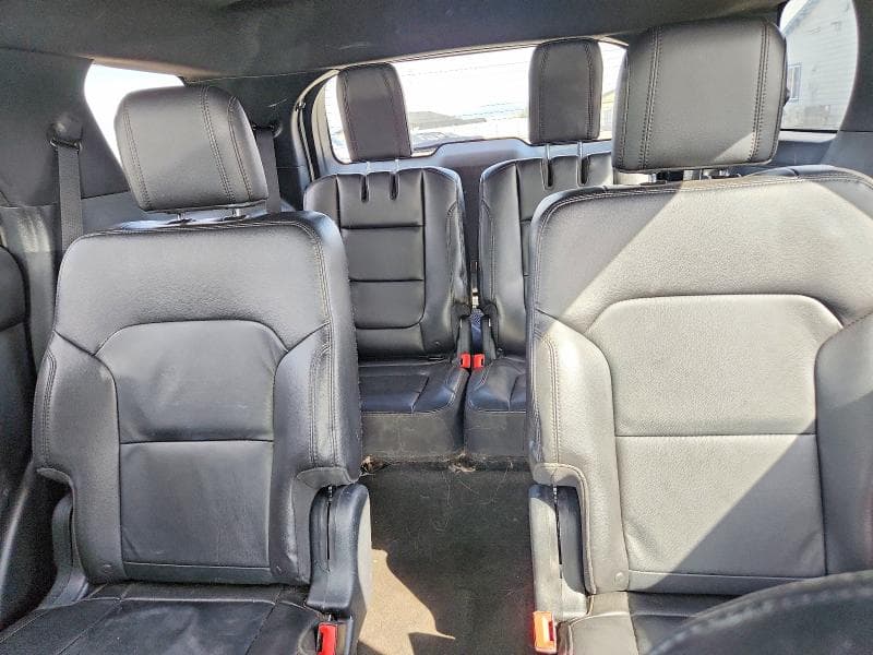 2018 FORD EXPLORER XLT 10