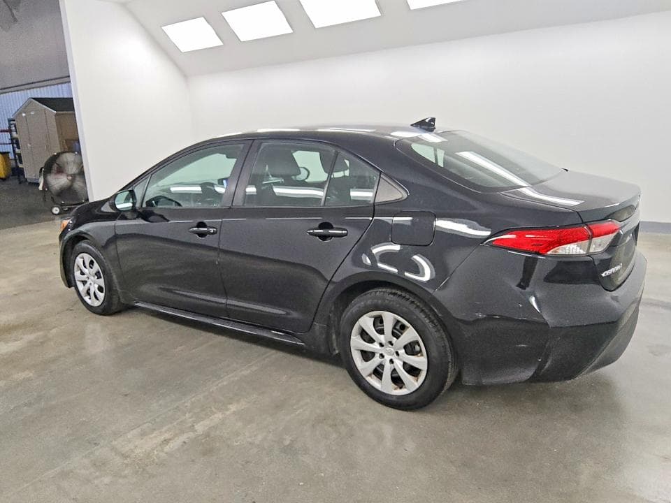 2024 TOYOTA COROLLA LE 2