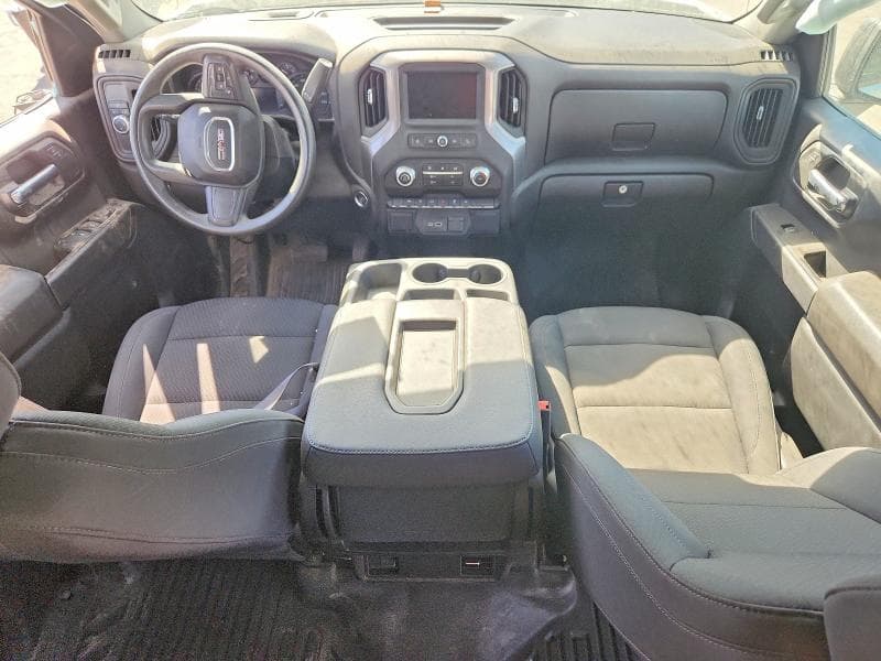 2025 GMC SIERRA C1500 8