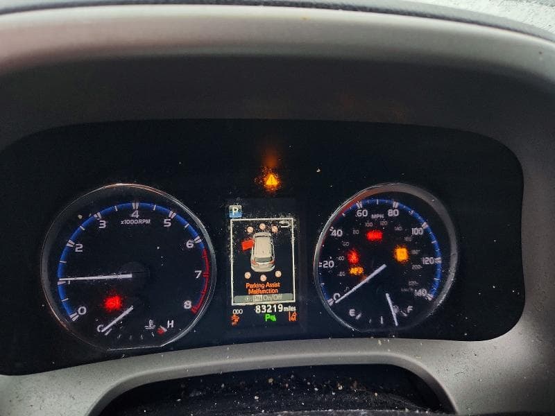 2017 TOYOTA RAV4 LIMITED 9