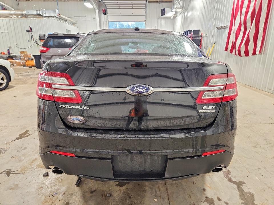 2017 FORD TAURUS SEL 6
