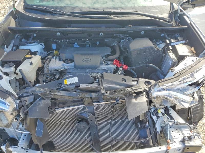 2017 TOYOTA RAV4 SE 12