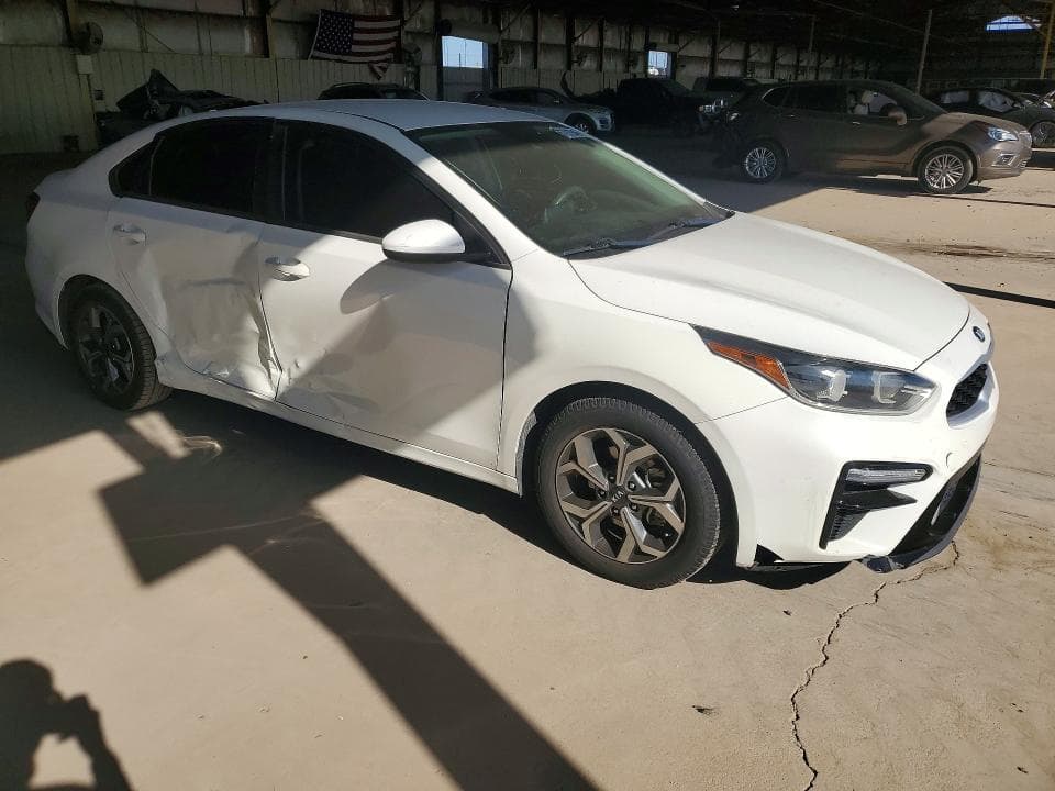 2021 KIA FORTE LXS 4