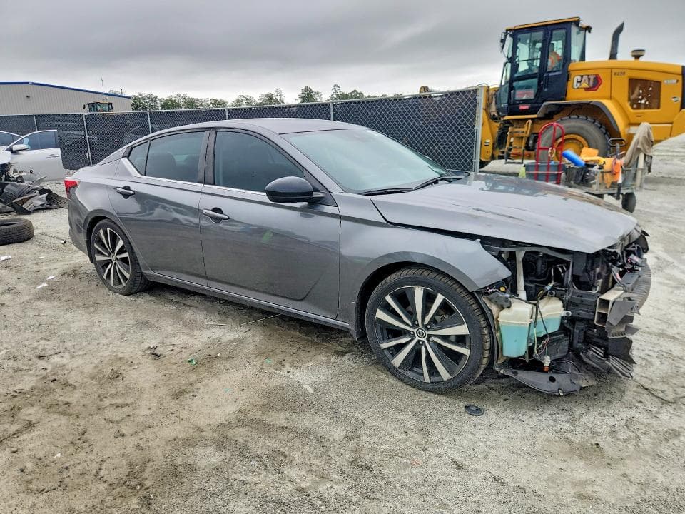 2020 NISSAN ALTIMA SR 4