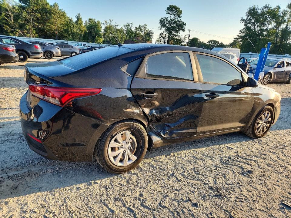 2020 HYUNDAI ACCENT SE 3