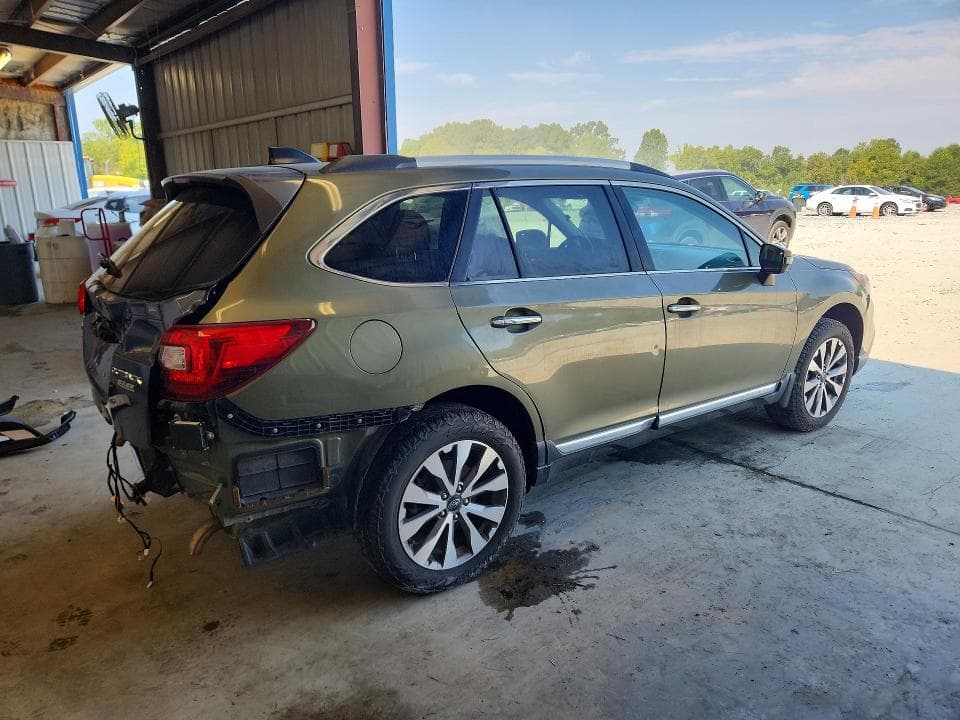 2017 SUBARU OUTBACK TOURING 3