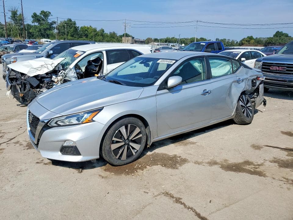 2022 NISSAN ALTIMA SV - 1
