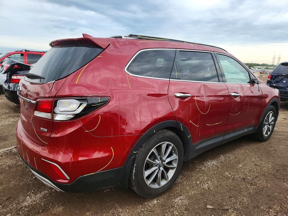 2018 HYUNDAI SANTA FE SE 3
