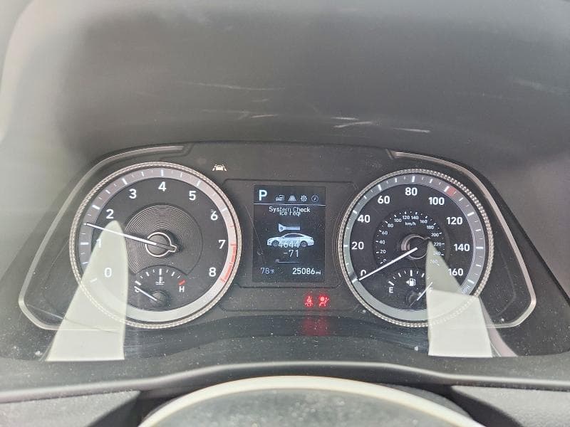 2021 HYUNDAI SONATA SE 9