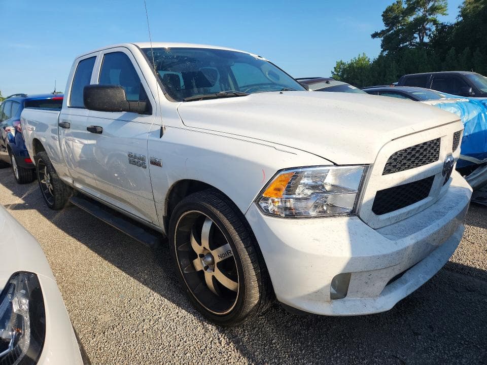 2017 RAM 1500 ST 4