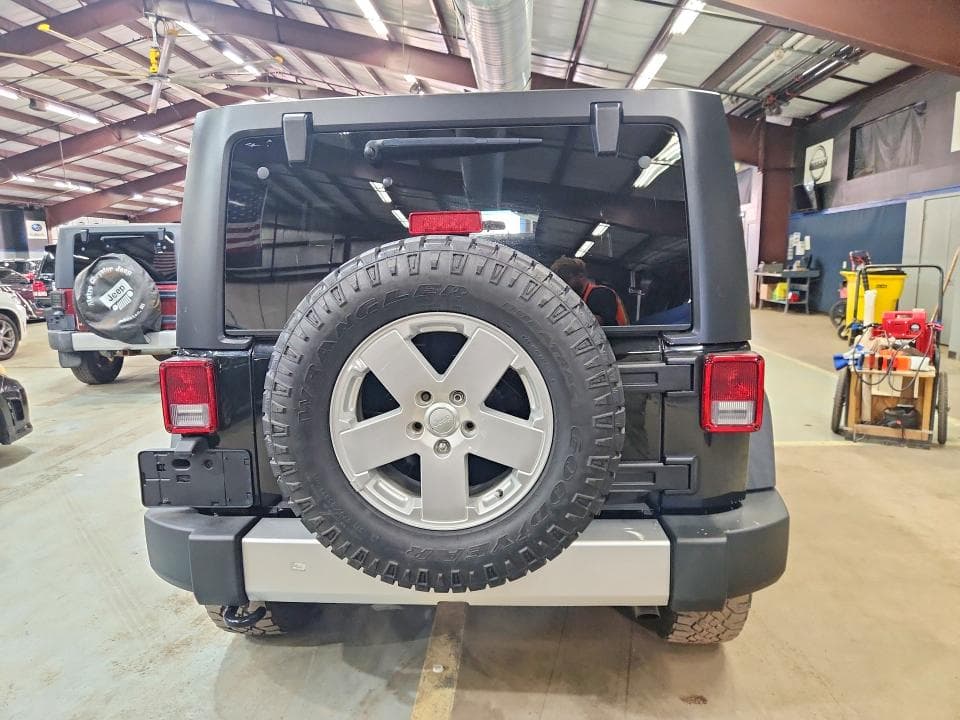 2017 JEEP WRANGLER UNLIMITED SPORT 6