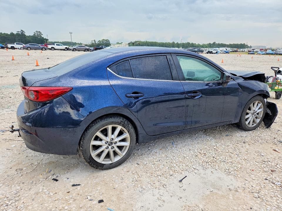 2017 MAZDA 3 TOURING 3