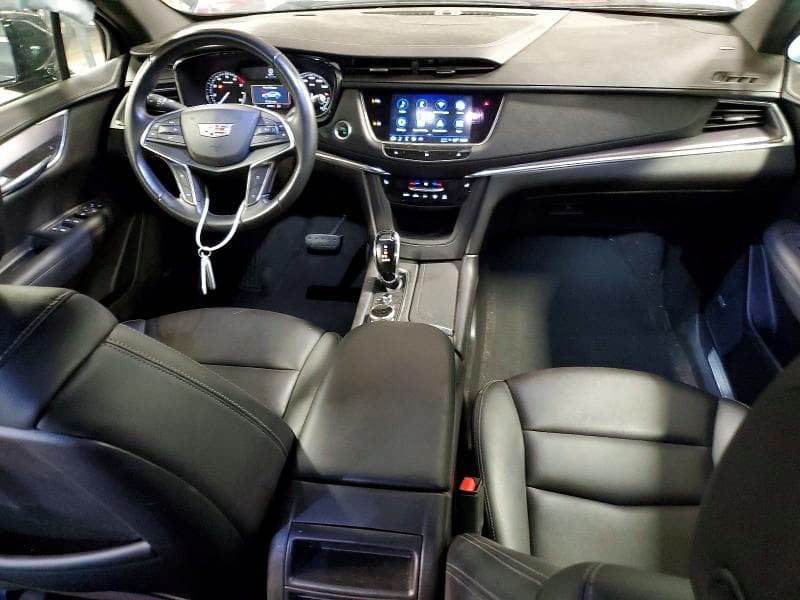 2021 CADILLAC XT5 LUXURY 8