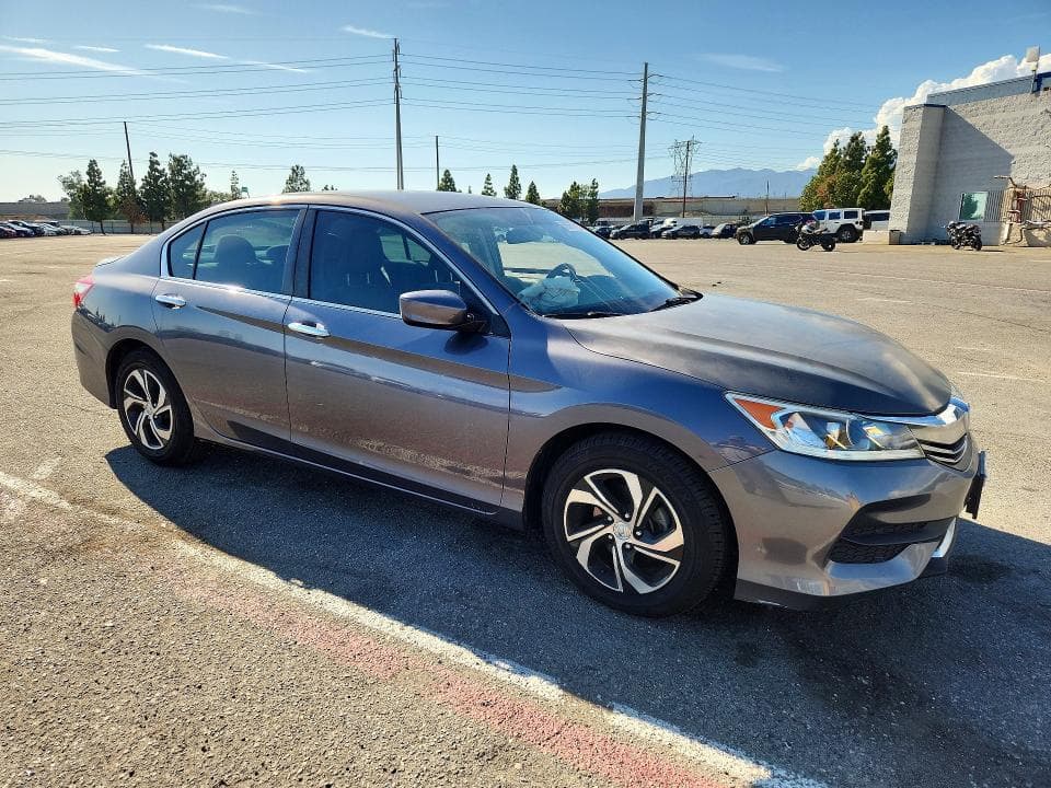 2017 HONDA ACCORD LX 4