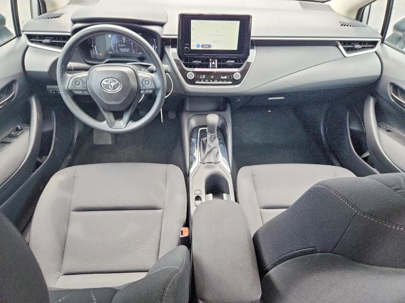 2026 TOYOTA COROLLA LE 8