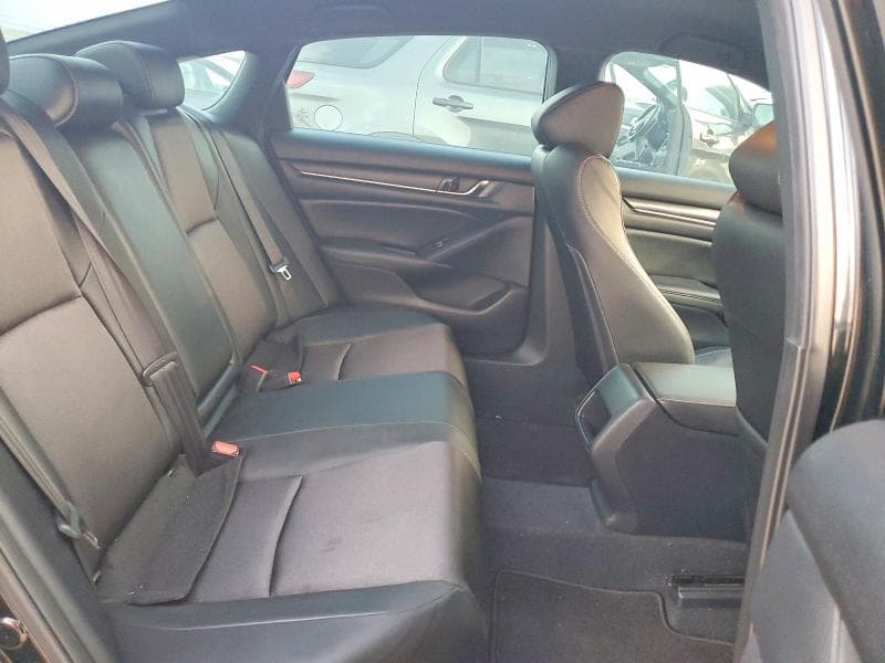 2019 HONDA ACCORD 10