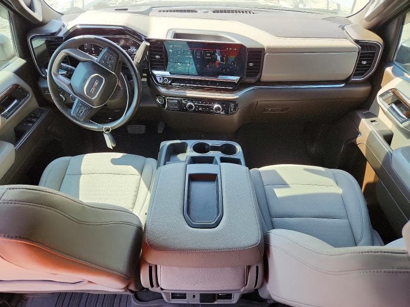 2024 GMC SIERRA K2500 SLE 8