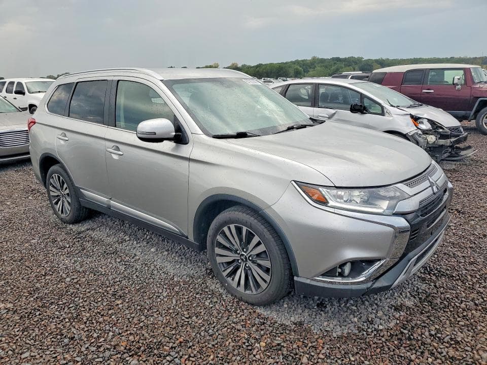 2019 MITSUBISHI OUTLANDER SE 4