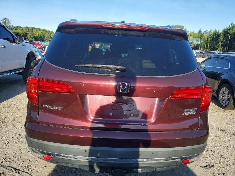 2017 HONDA PILOT TOURING 6