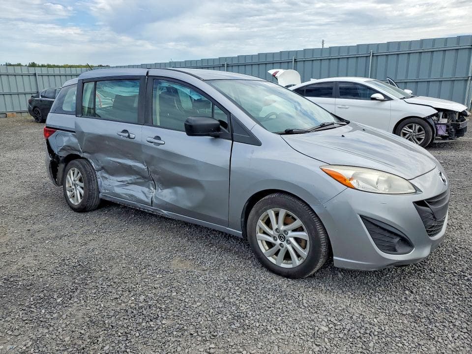 2017 MAZDA 5 TOURING 4