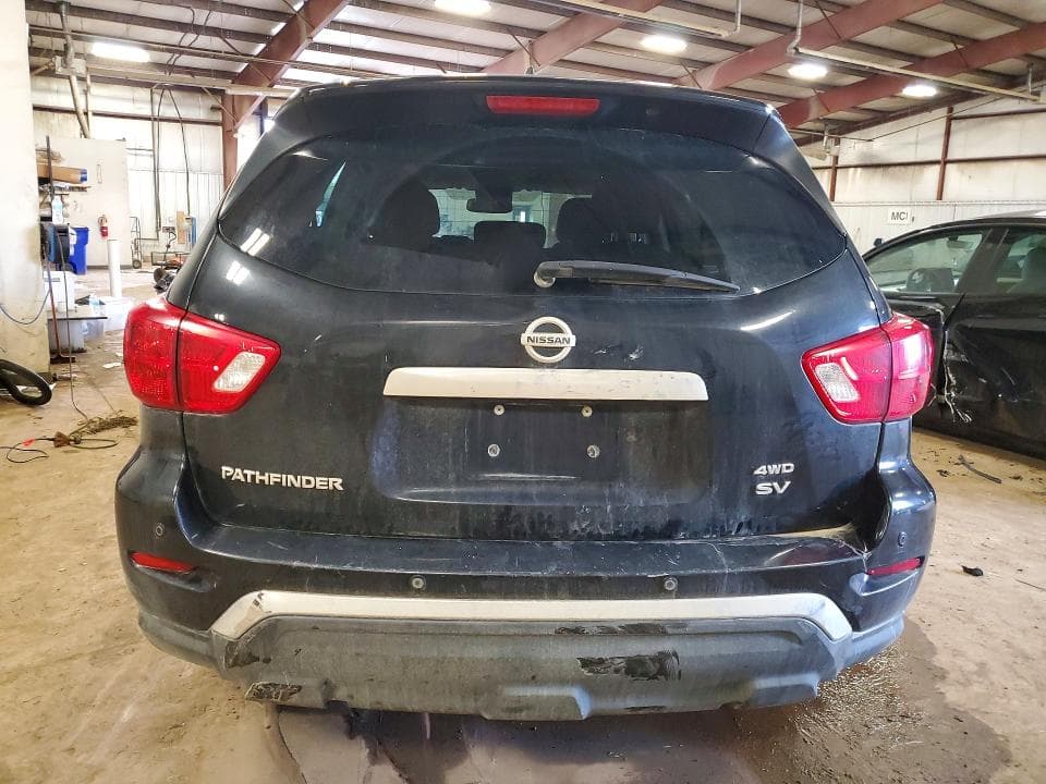 2018 NISSAN PATHFINDER SV 6