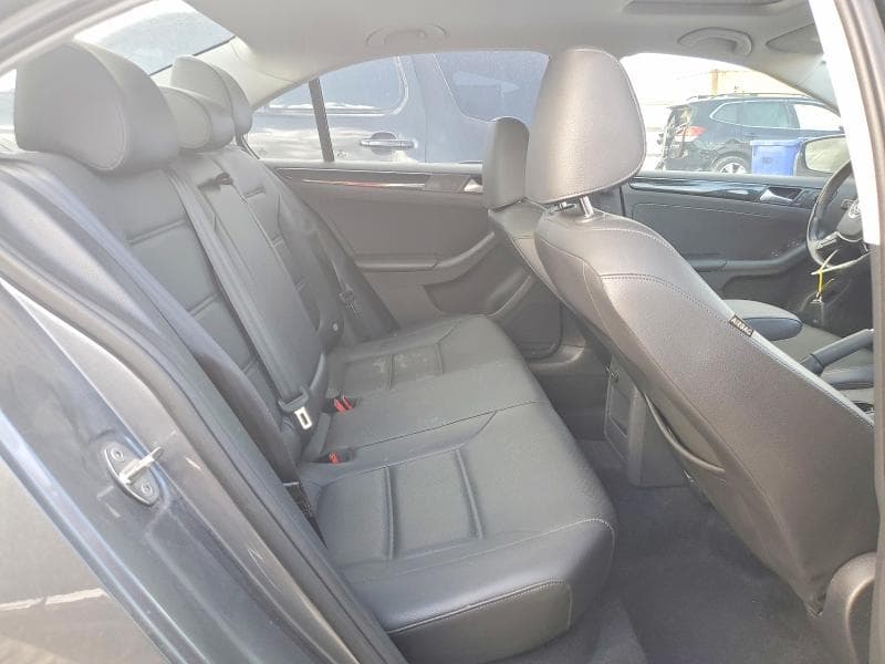 2017 VOLKSWAGEN JETTA SEL 10