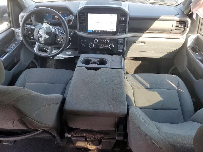 2025 FORD F150 XLT 8