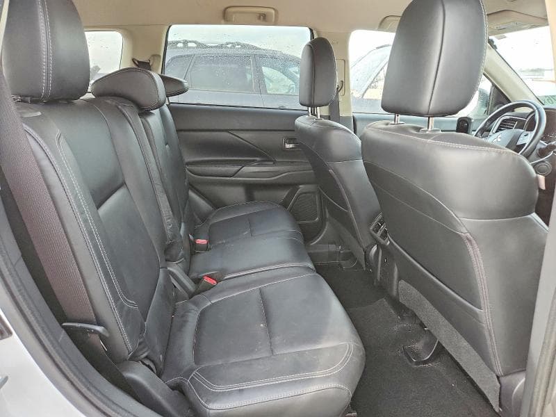 2019 MITSUBISHI OUTLANDER SE 10