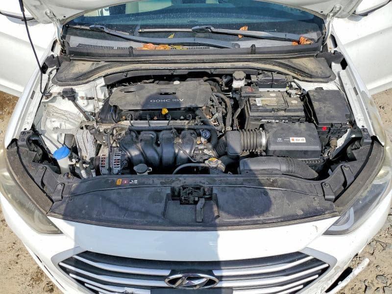 2017 HYUNDAI ELANTRA SE 11