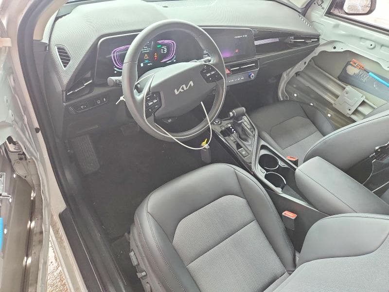 2025 KIA NIRO EX 8