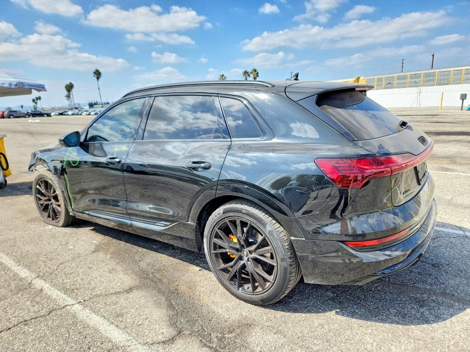 2023 AUDI E-TRON CHRONOS 2