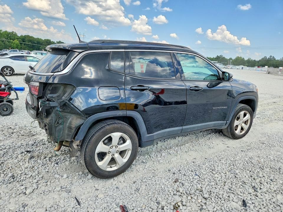 2017 JEEP COMPASS LATITUDE 3